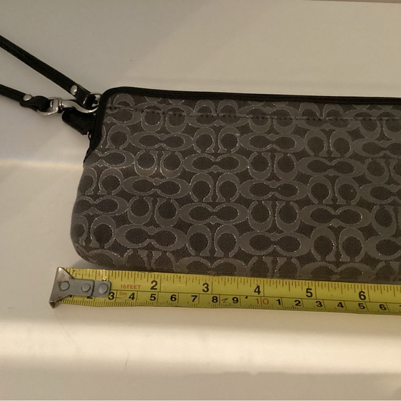 COACH Double Zip Wristlet Wallet In Signature Canvas with Bow Accent Grey Black - Picture 6 of 10